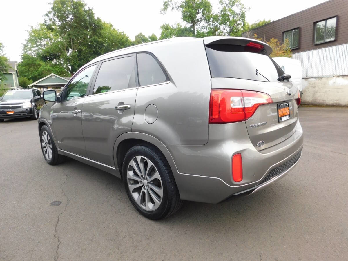 Used 2014 Kia Sorento SX w/ 3rd Row Package image 3