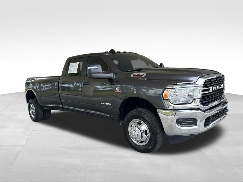Used 2023 RAM 3500 Big Horn AWD/4WD image 2