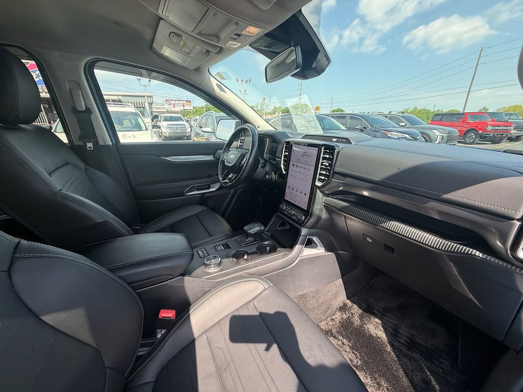 Used 2024 Ford Ranger Lariat w/ FX4 Off-Road Package image 25