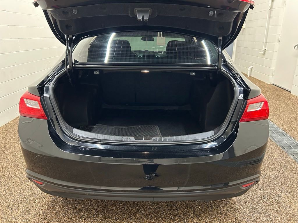 Used 2020 Chevrolet Malibu LS image 10