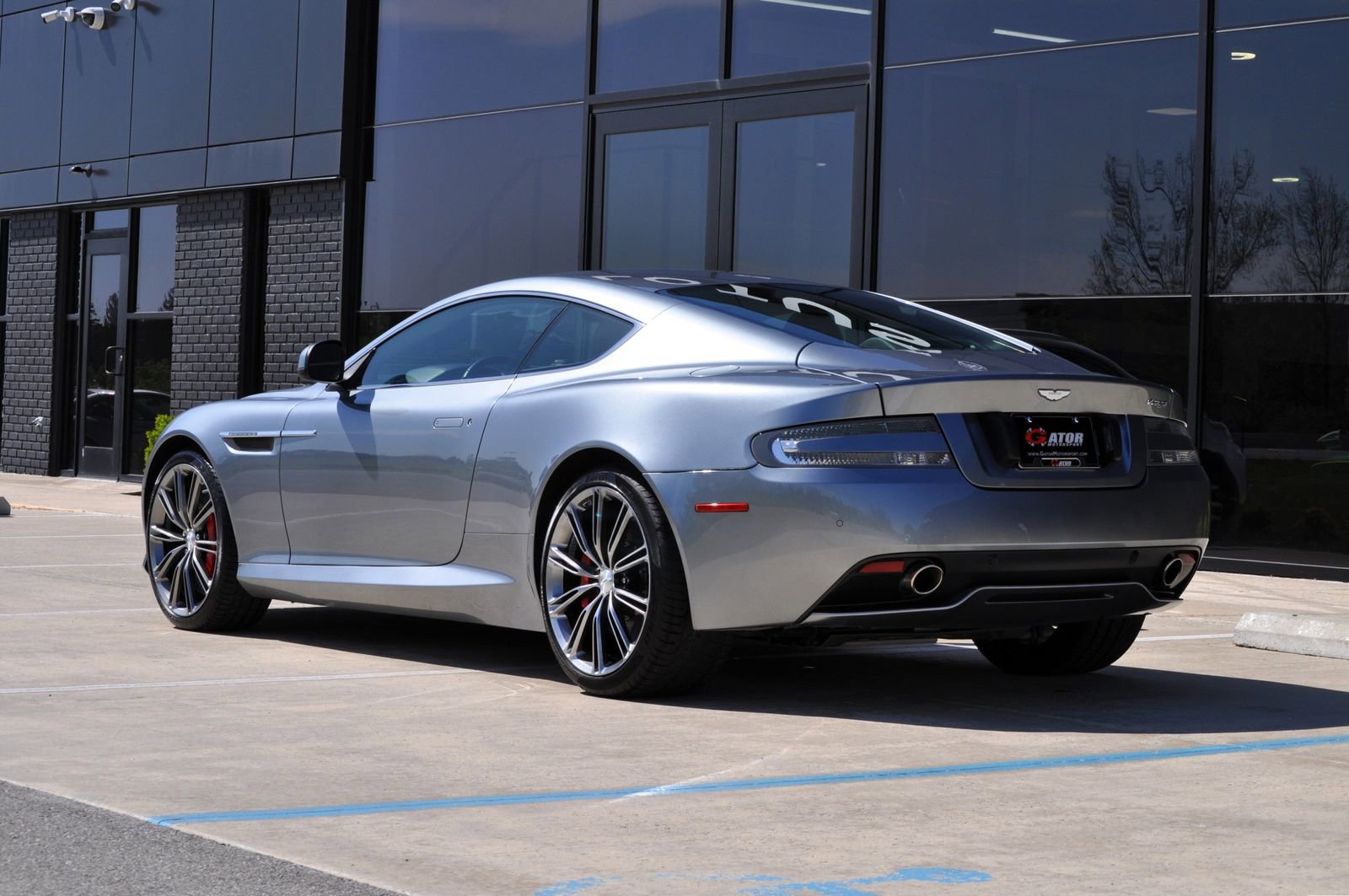 Used 2012 Aston Martin Virage Coupe RWD image 5