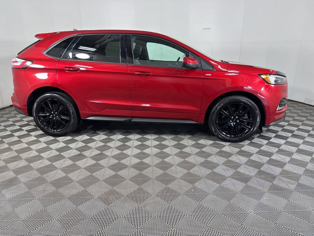 Used 2023 Ford Edge ST-Line AWD/4WD image 13