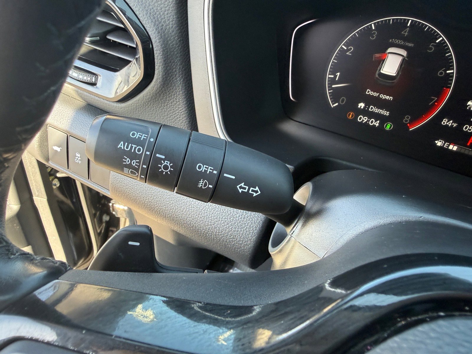 Used 2025 Honda Pilot Touring image 18