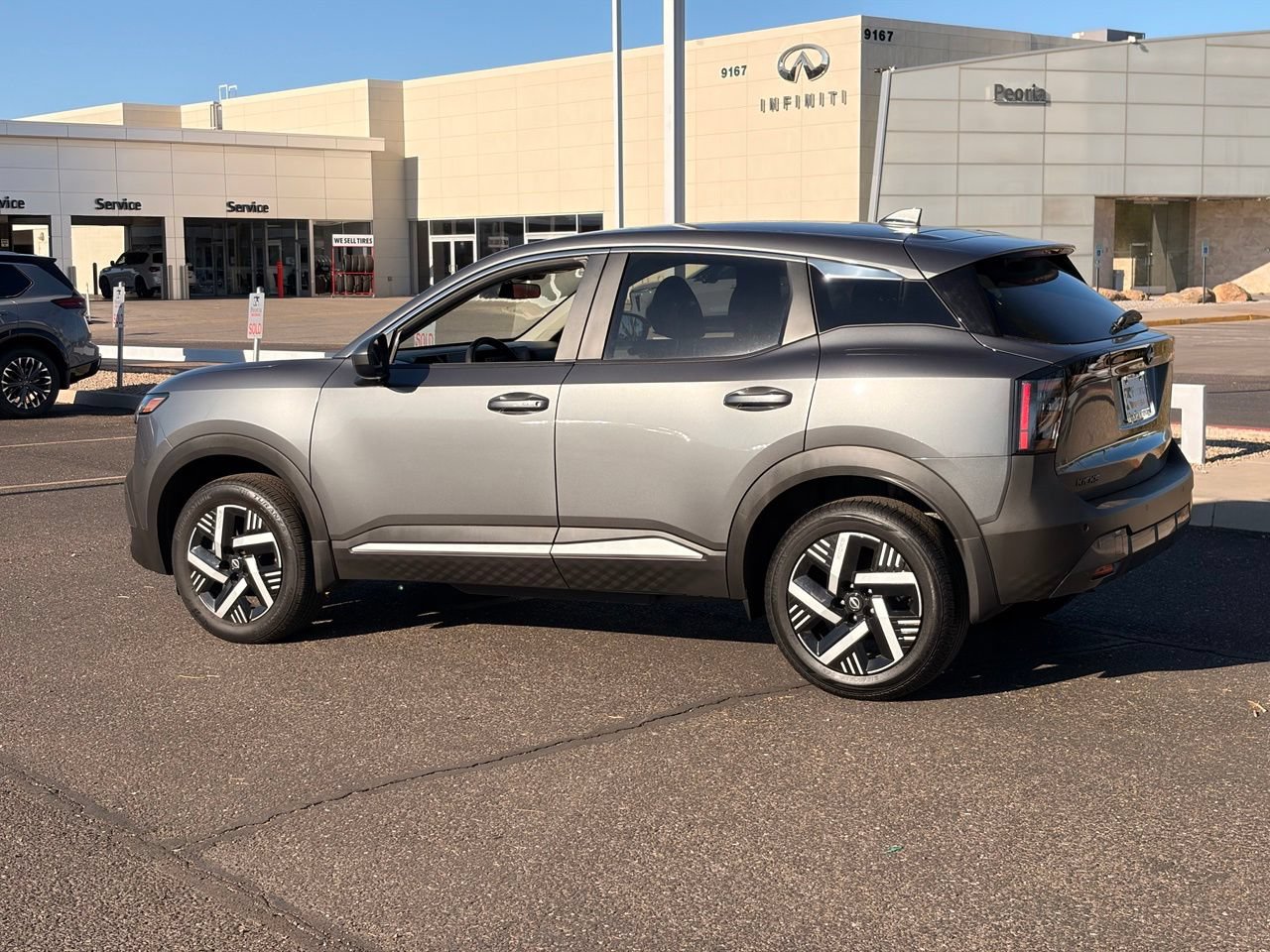 Certified 2025 Nissan Kicks SV FWD image 4