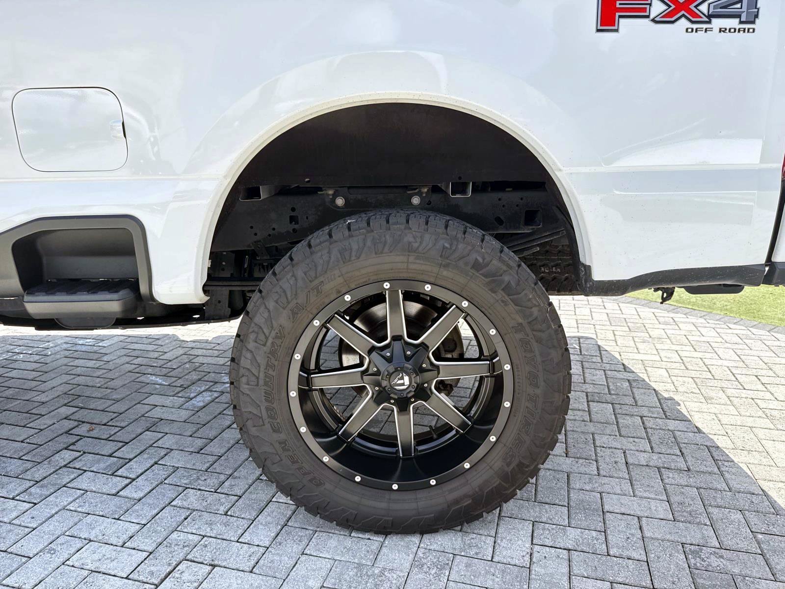 Used 2024 Ford F250 Lariat w/ Lariat Ultimate Package AWD/4WD image 11