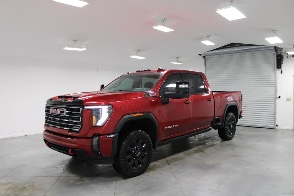 Used 2024 GMC Sierra 2500 AT4 w/ AT4 Premium Plus Package image 4