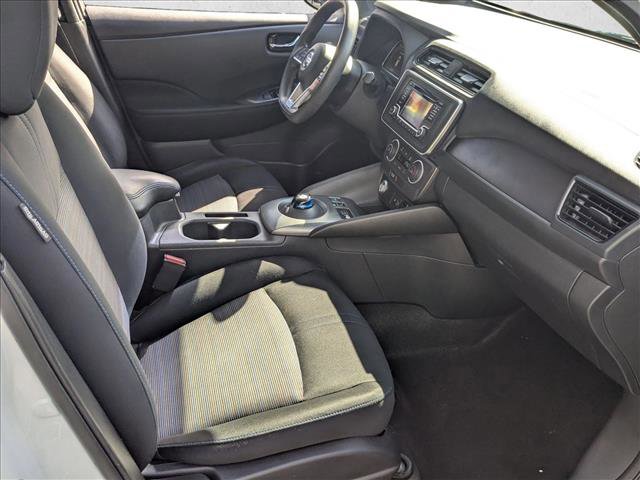 Used 2018 Nissan Leaf S image 19
