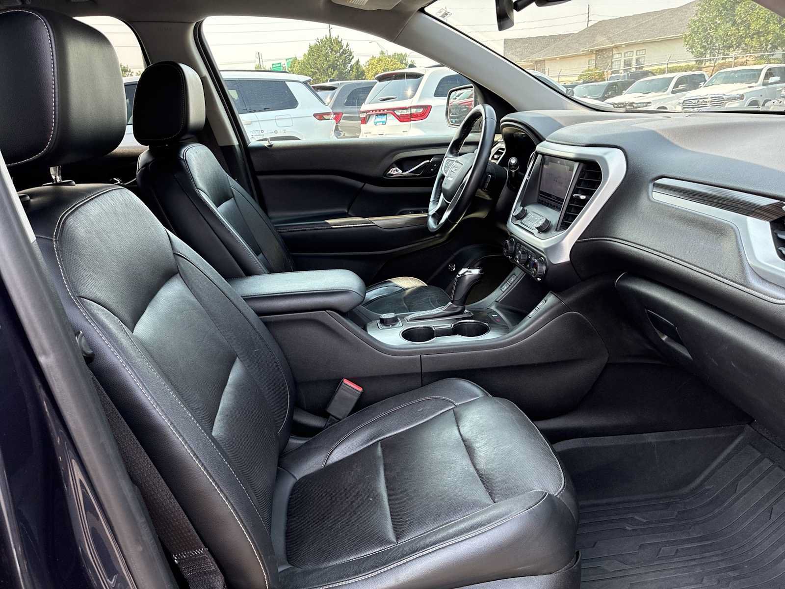 Used 2018 GMC Acadia SLT AWD/4WD image 26