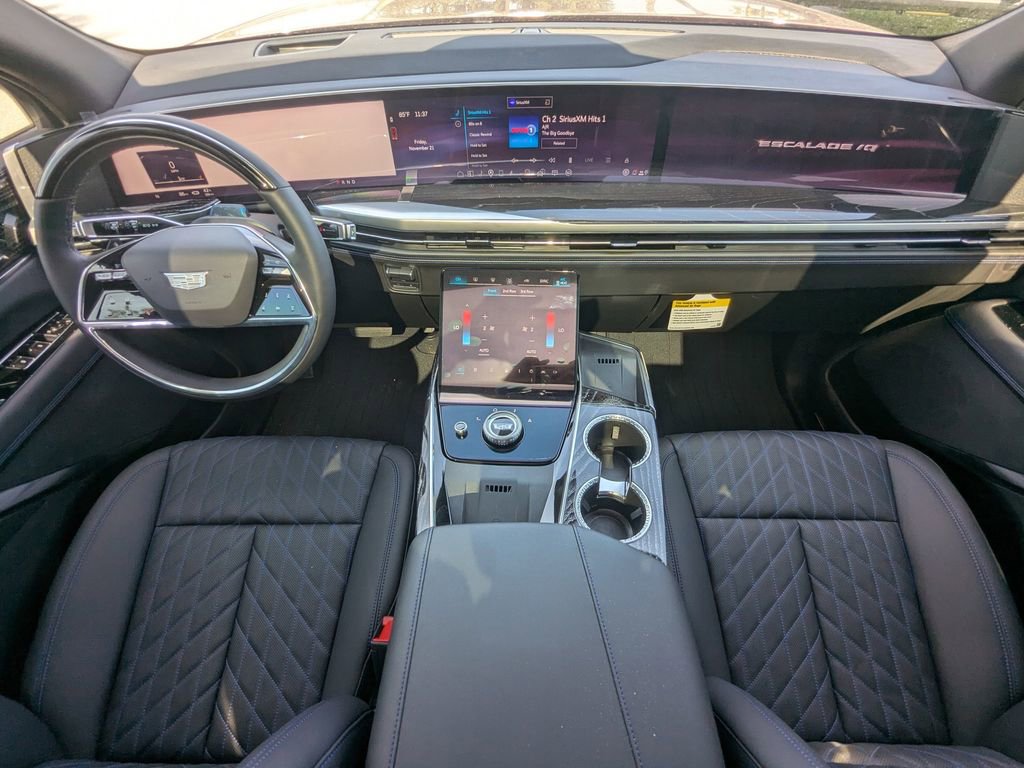 New 2025 Cadillac Escalade IQ Sport 1 w/ LPO, ONYX Package image 14