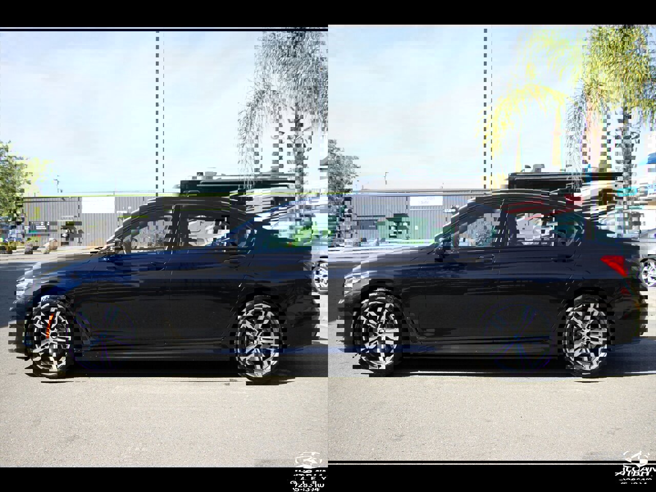 Used 2019 BMW 740i w/ M Sport Package image 5