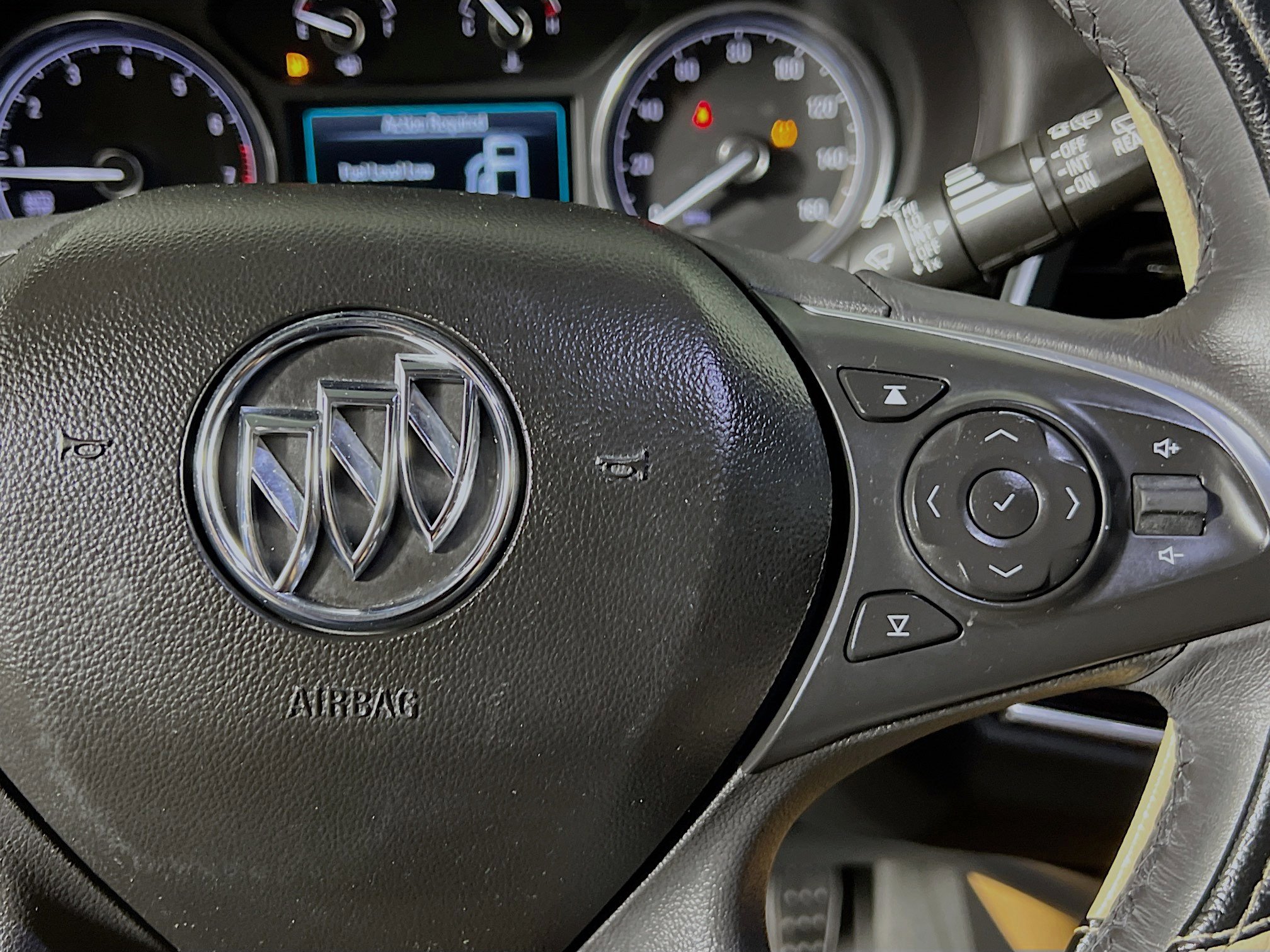 Used 2019 Buick Enclave Essence image 20