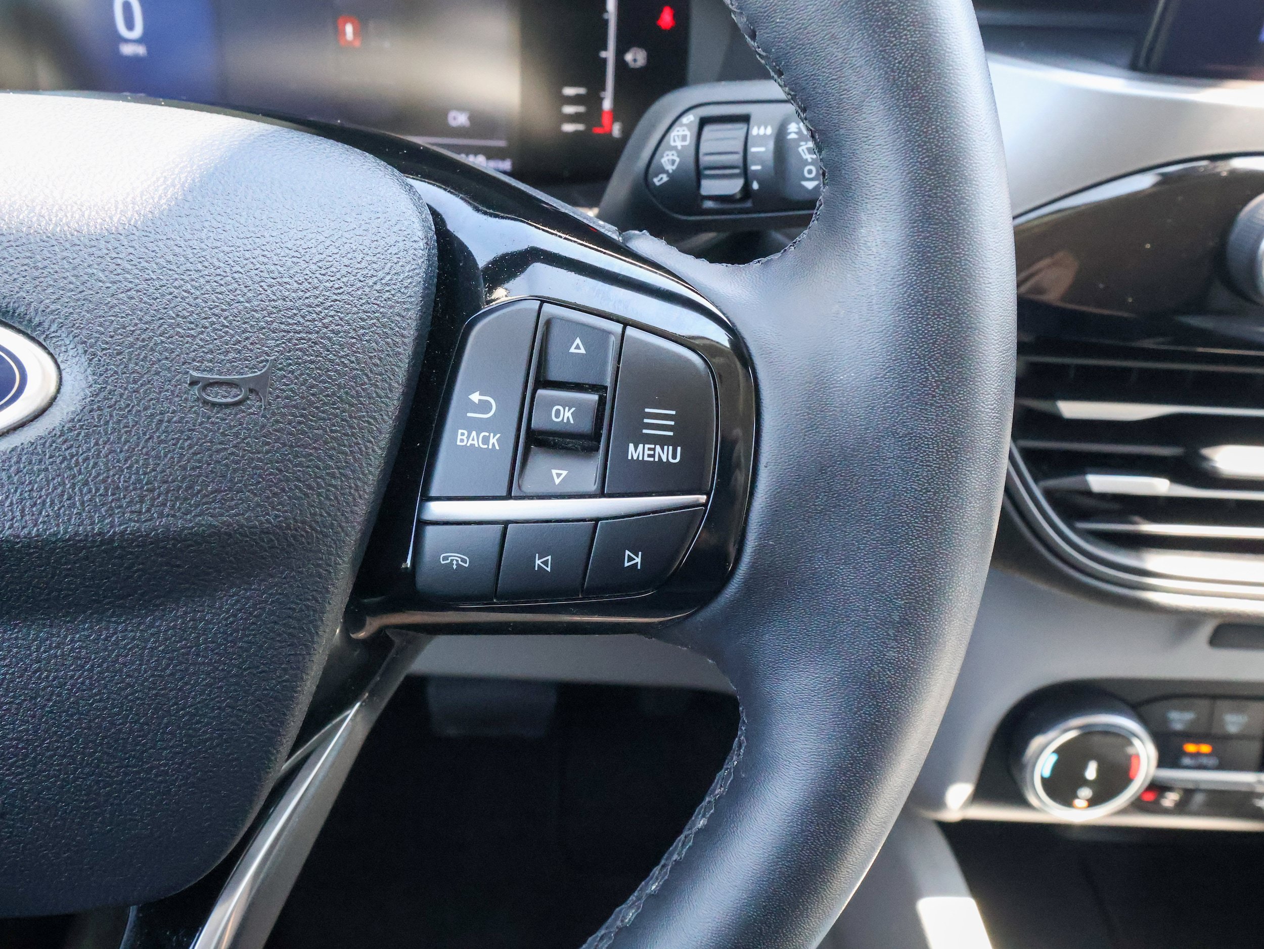 Used 2024 Ford Escape Active AWD/4WD image 23