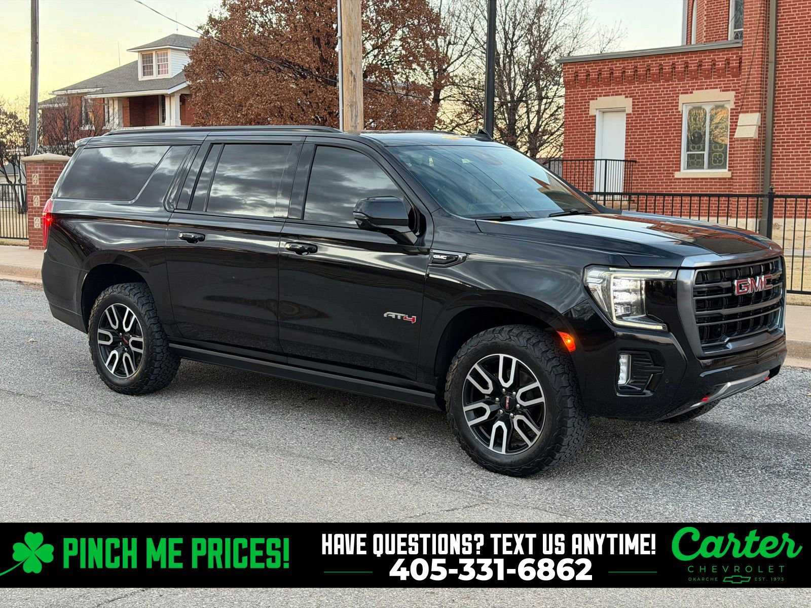 Used 2023 GMC Yukon XL AT4 w/ AT4 Premium Package image 28