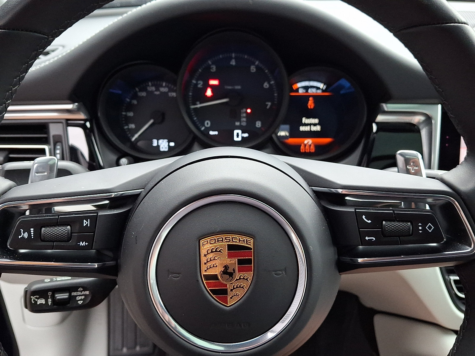 Certified 2026 Porsche Macan AWD/4WD image 20