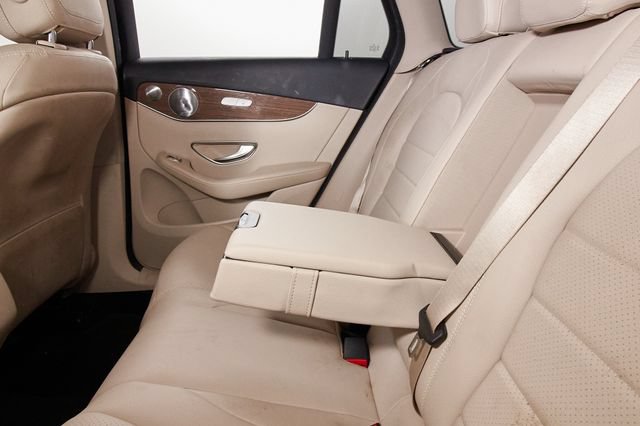 Used 2019 Mercedes-Benz GLC 300 4MATIC image 28