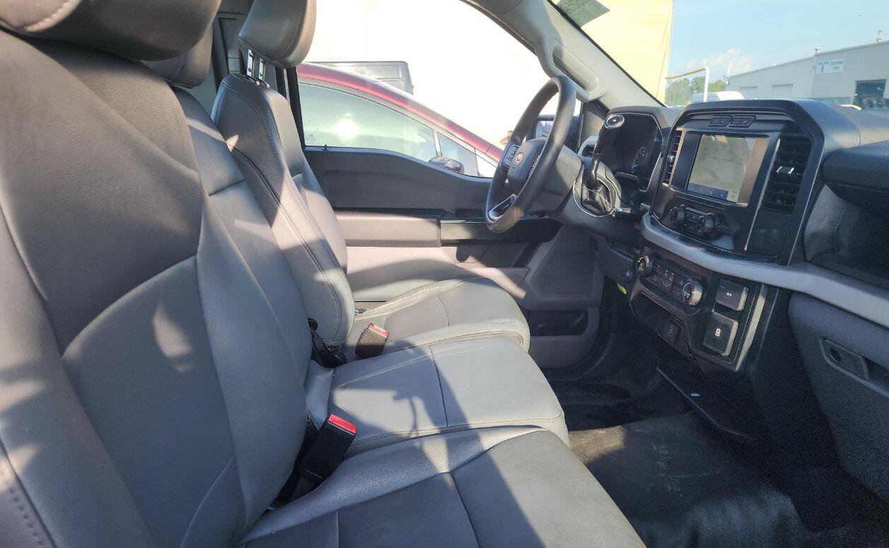 Used 2022 Ford F150 XL w/ Equipment Group 101A High RWD image 6
