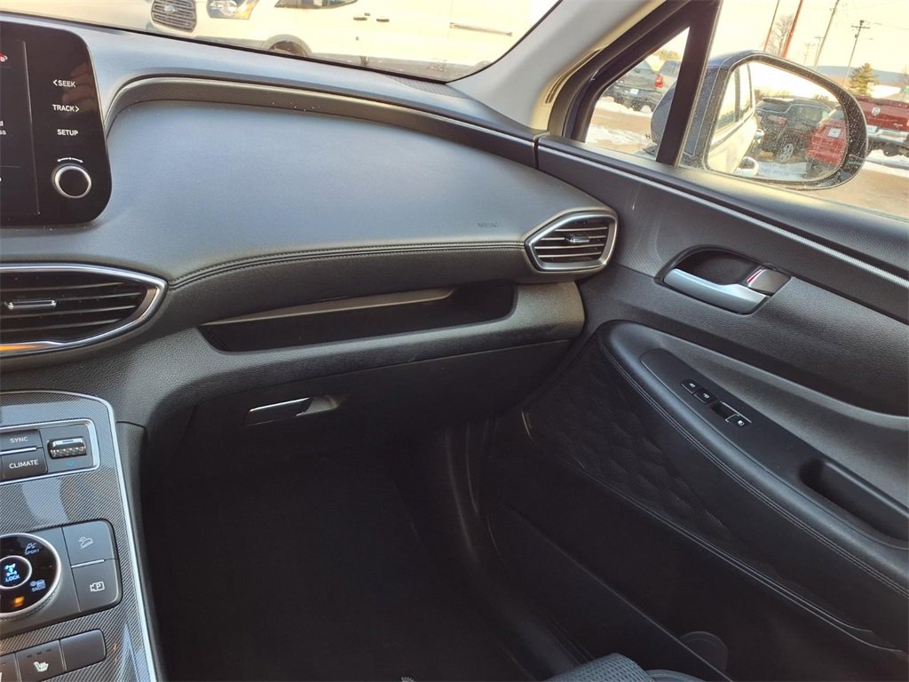 Used 2022 Hyundai Santa Fe SEL w/ Convenience Package image 22