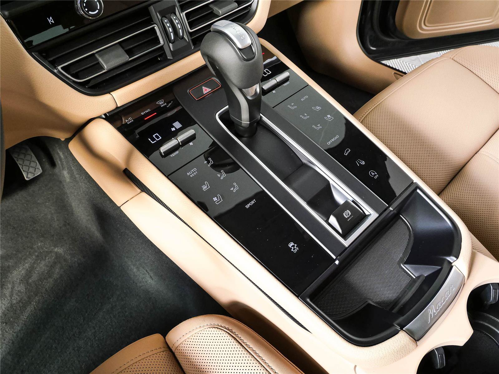 New 2026 Porsche Macan Turbo AWD/4WD image 17