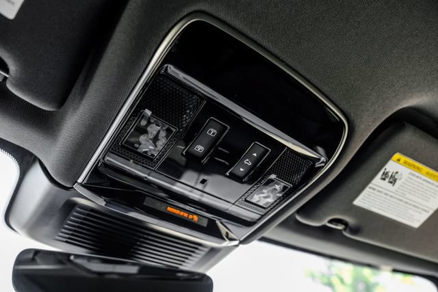 New 2026 Land Rover Range Rover Sport SE AWD/4WD image 36