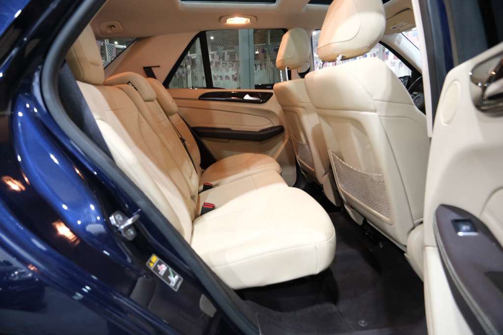 Used 2019 Mercedes-Benz GLE 400 4MATIC w/ Premium 1 Package image 26
