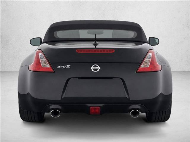 Used 2014 Nissan 370Z Touring w/ Navigation Package RWD image 6