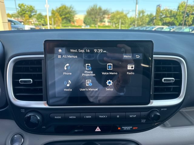 Certified 2026 Hyundai Venue SEL FWD image 19