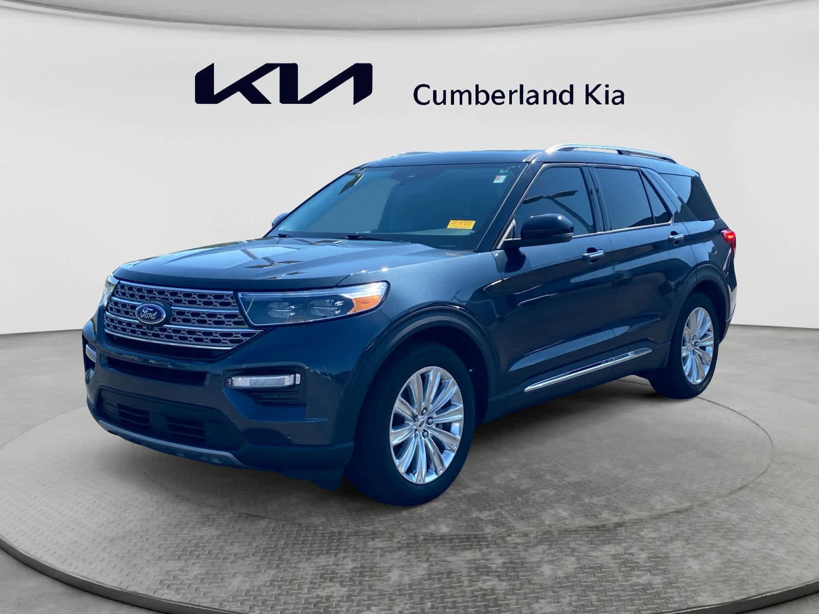 Used 2024 Ford Explorer Limited w/ Limited Technology Package RWD image 1