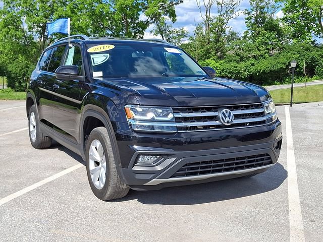 Used 2019 Volkswagen Atlas SE w/ Towing Package AWD/4WD image 2