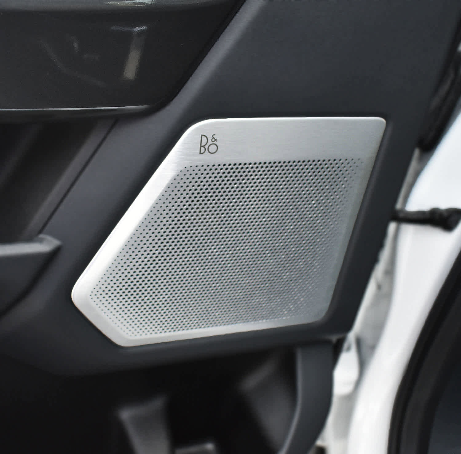 Used 2023 Ford F150 Lariat w/ Equipment Group 502A High image 38