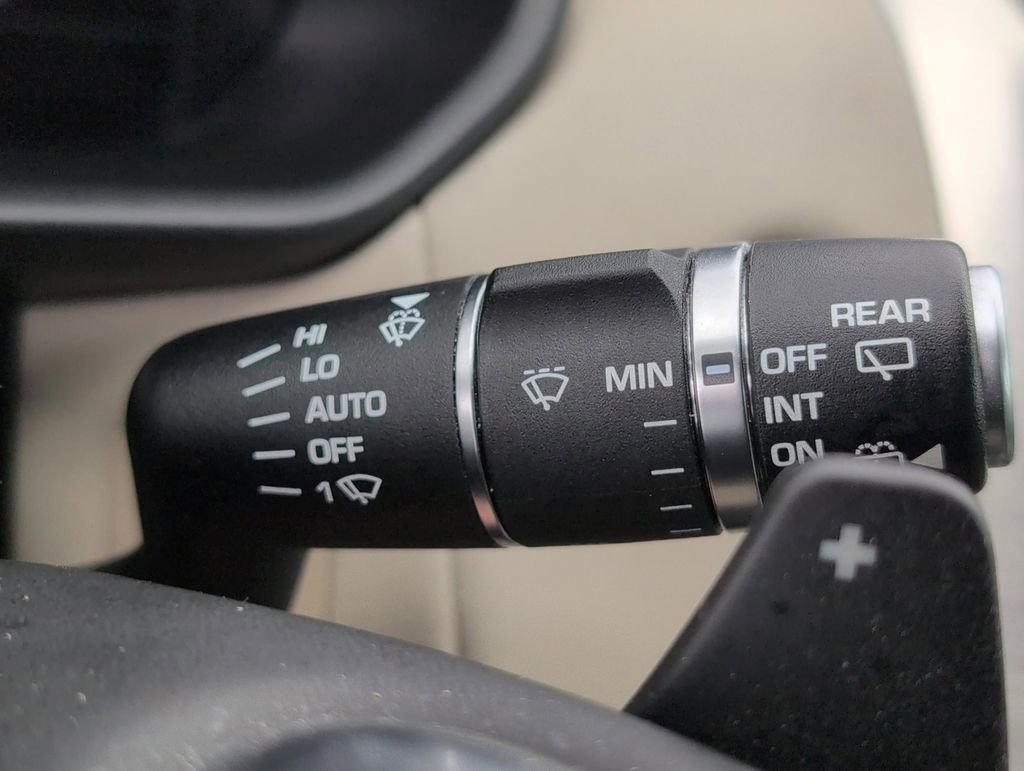 Used 2019 Land Rover Discovery HSE AWD/4WD image 28