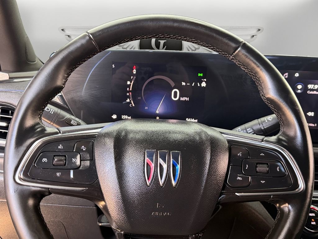 Used 2025 Buick Envista Sport Touring image 24