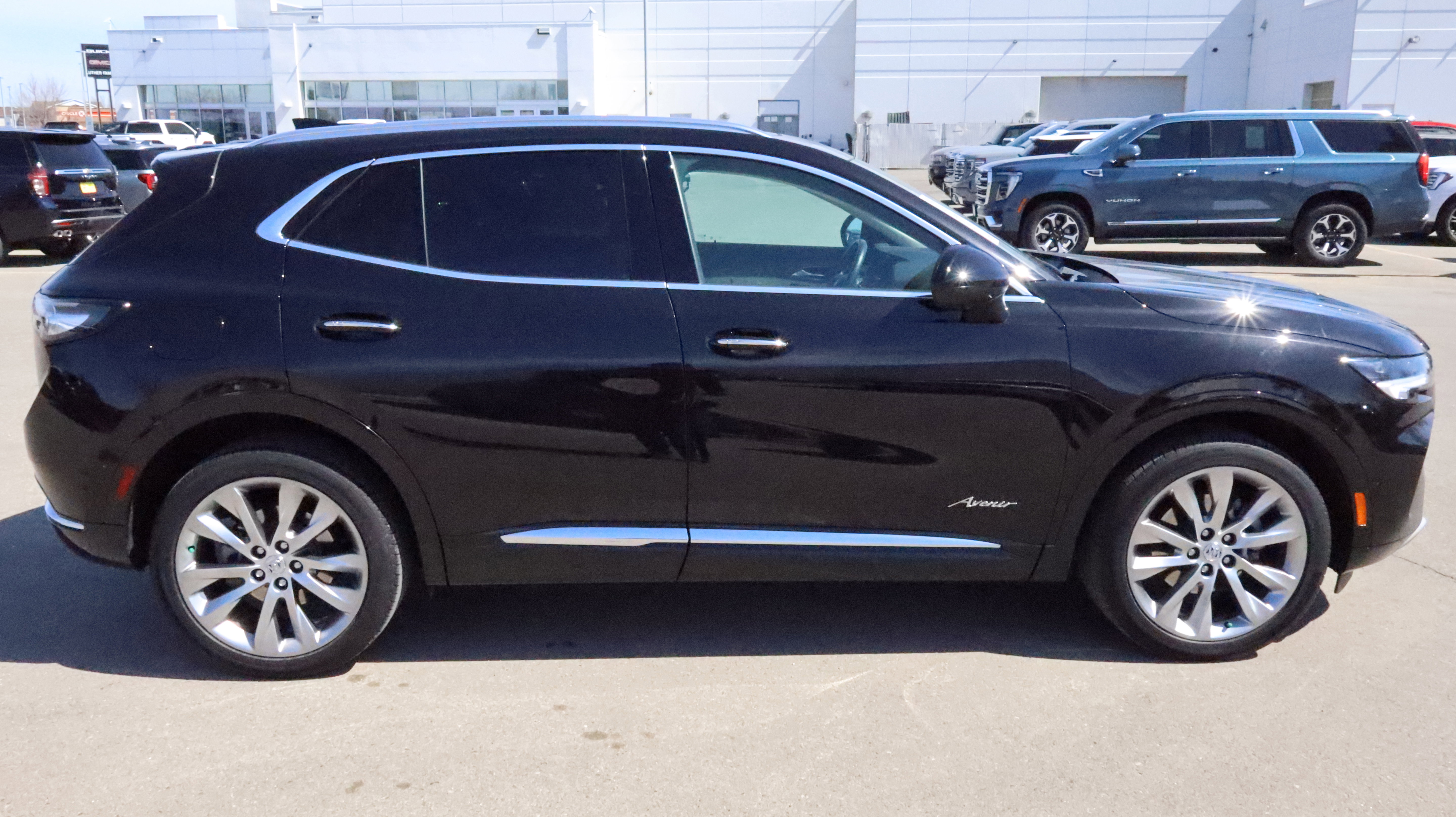 Certified 2023 Buick Envision Avenir AWD/4WD image 8