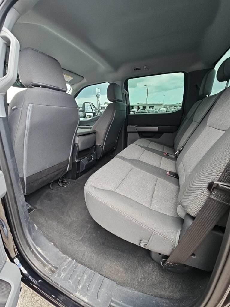 Used 2025 Ford F250 XL w/ STX Appearance Package AWD/4WD image 22