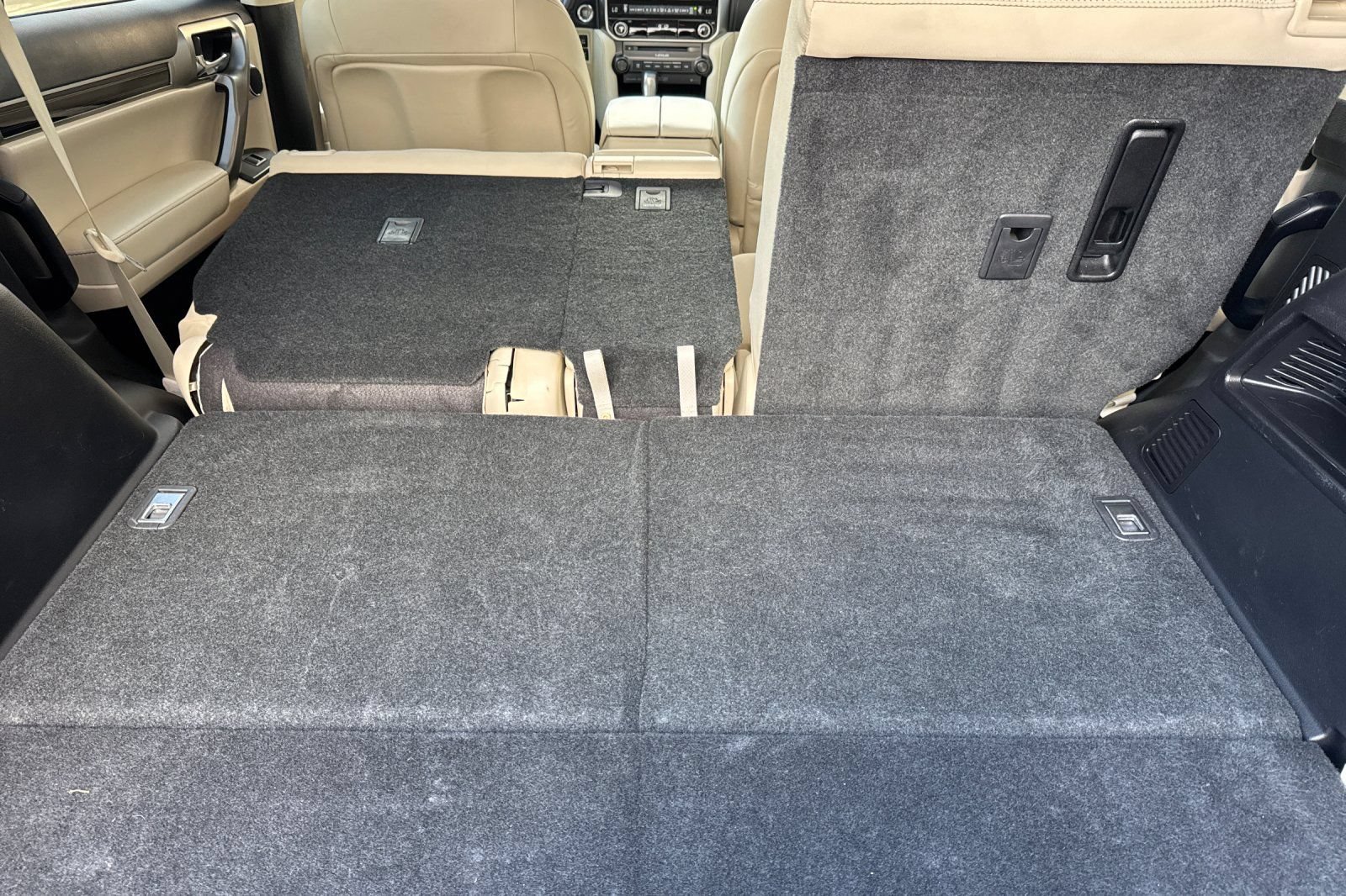 Used 2023 Lexus GX 460 Premium w/ Premium Plus Package AWD/4WD image 16