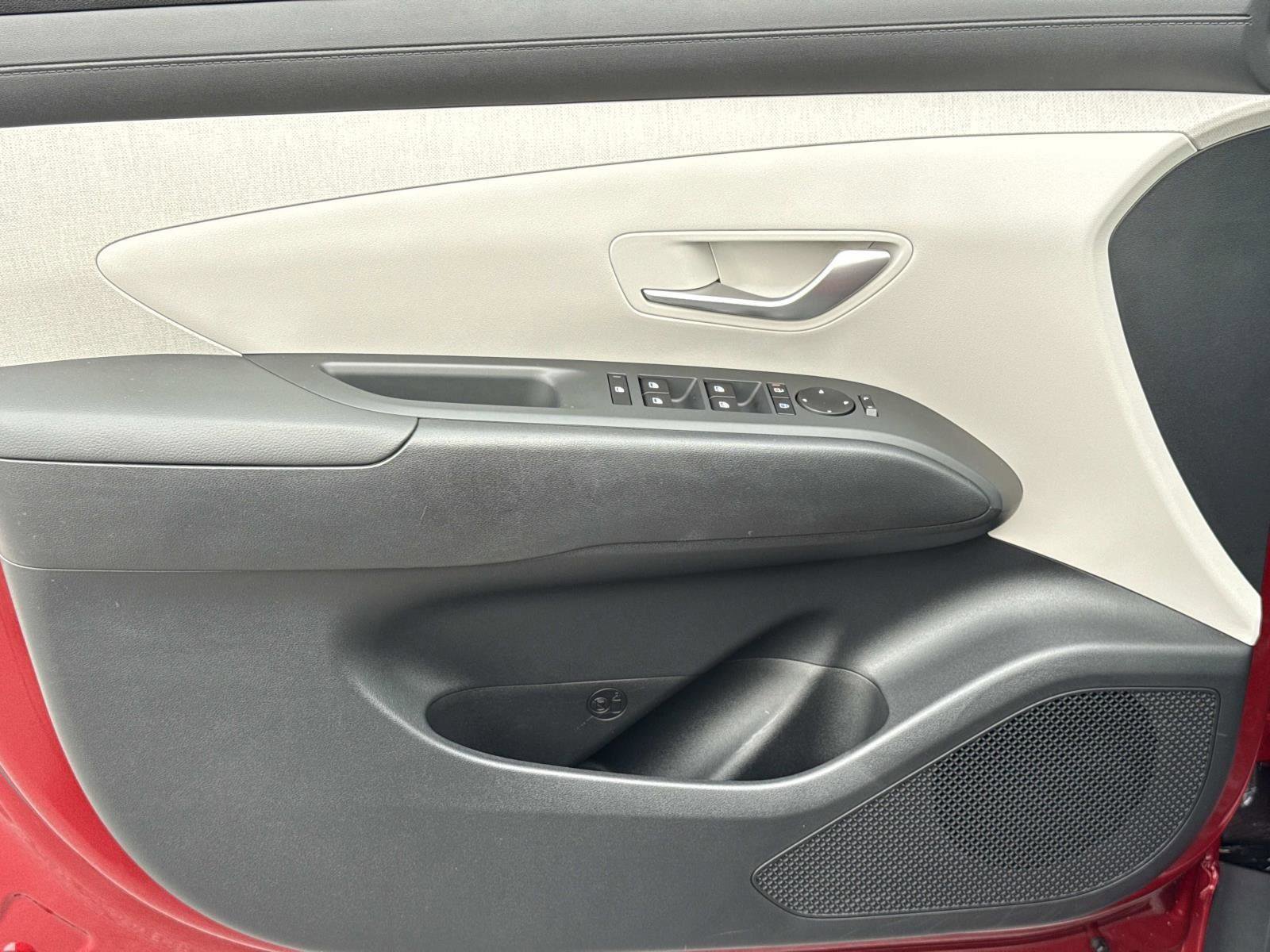 Certified 2025 Hyundai Tucson SEL image 17