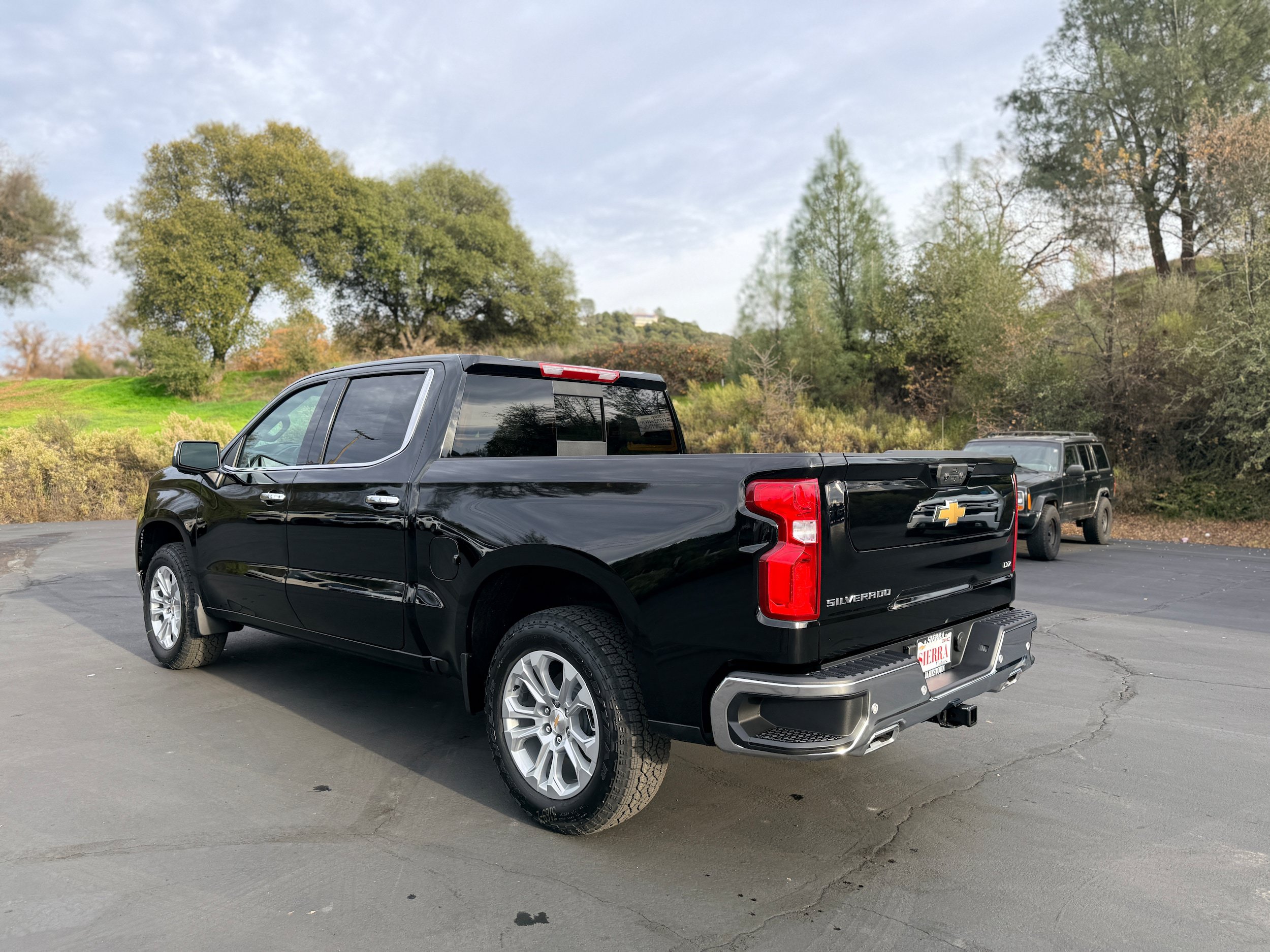 New 2026 Chevrolet Silverado 1500 LTZ AWD/4WD image 6