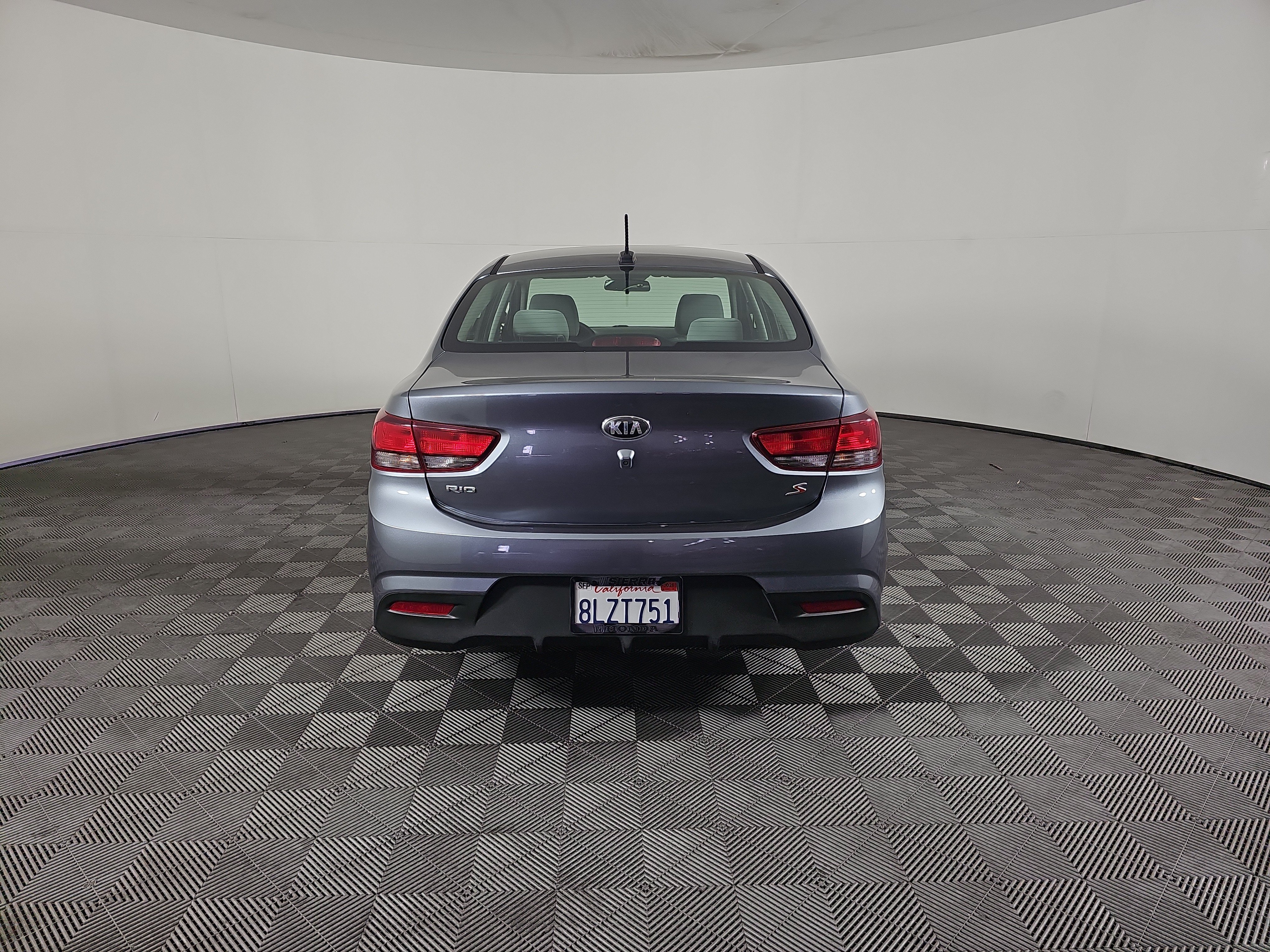 Used 2019 Kia Rio S w/ Technology Package FWD image 5