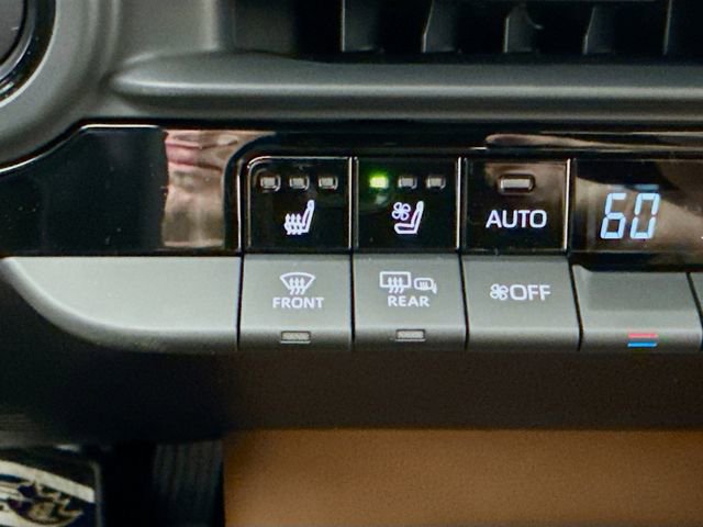 New 2026 Toyota Crown Signia image 19