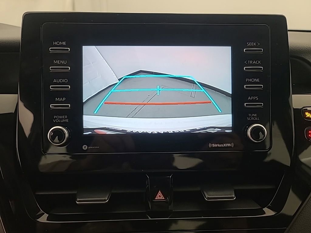 Used 2021 Toyota Camry LE image 32