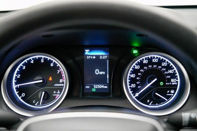 Used 2023 Toyota Camry LE image 32