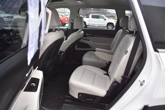 Used 2023 Kia Telluride S w/ S Sunroof Package image 35