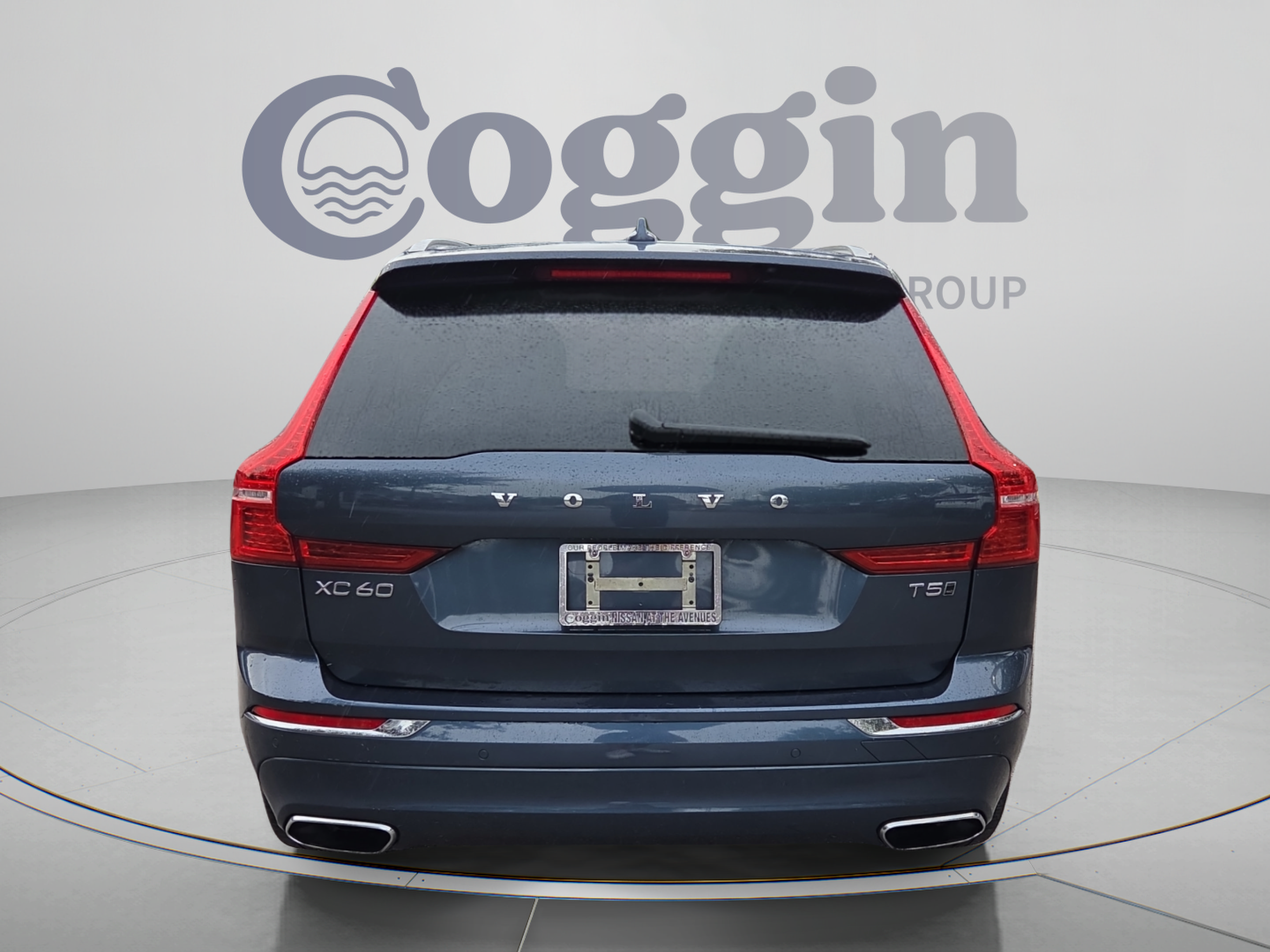 Used 2021 Volvo XC60 T5 Inscription AWD/4WD image 4