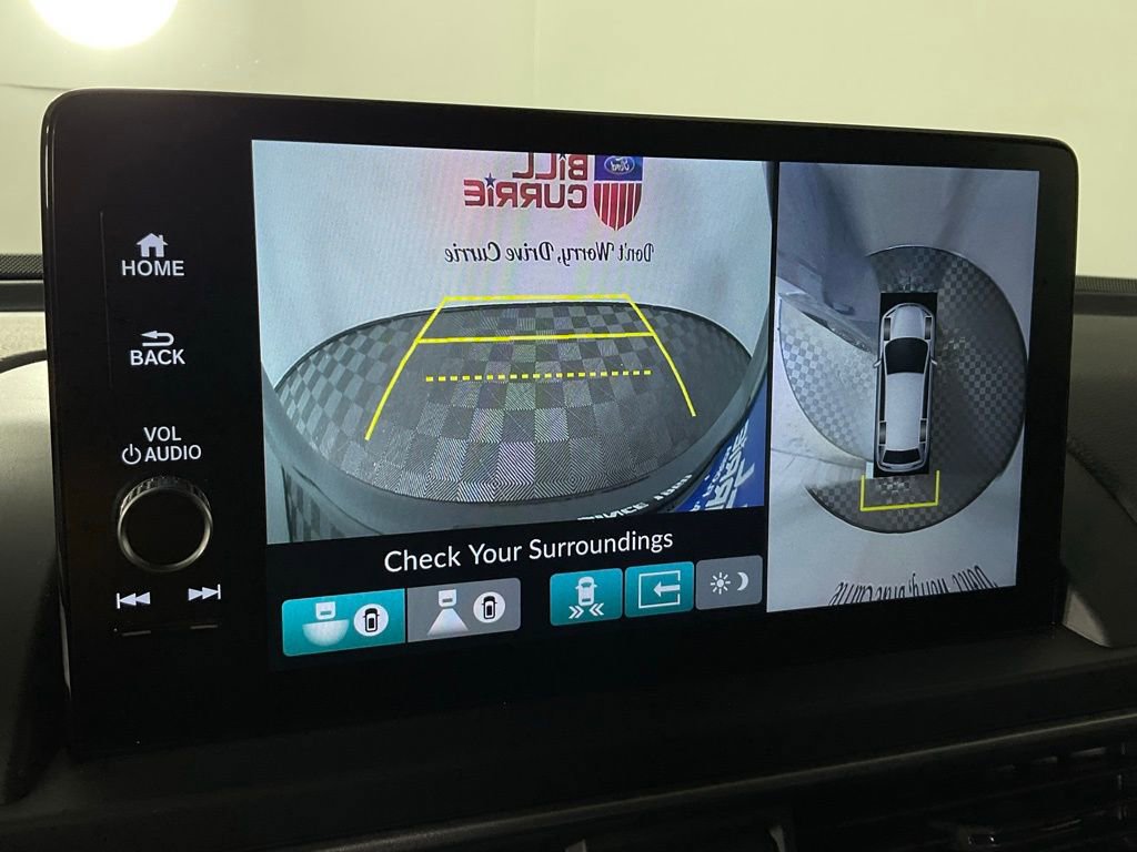 Used 2025 Honda Pilot Black Edition image 23