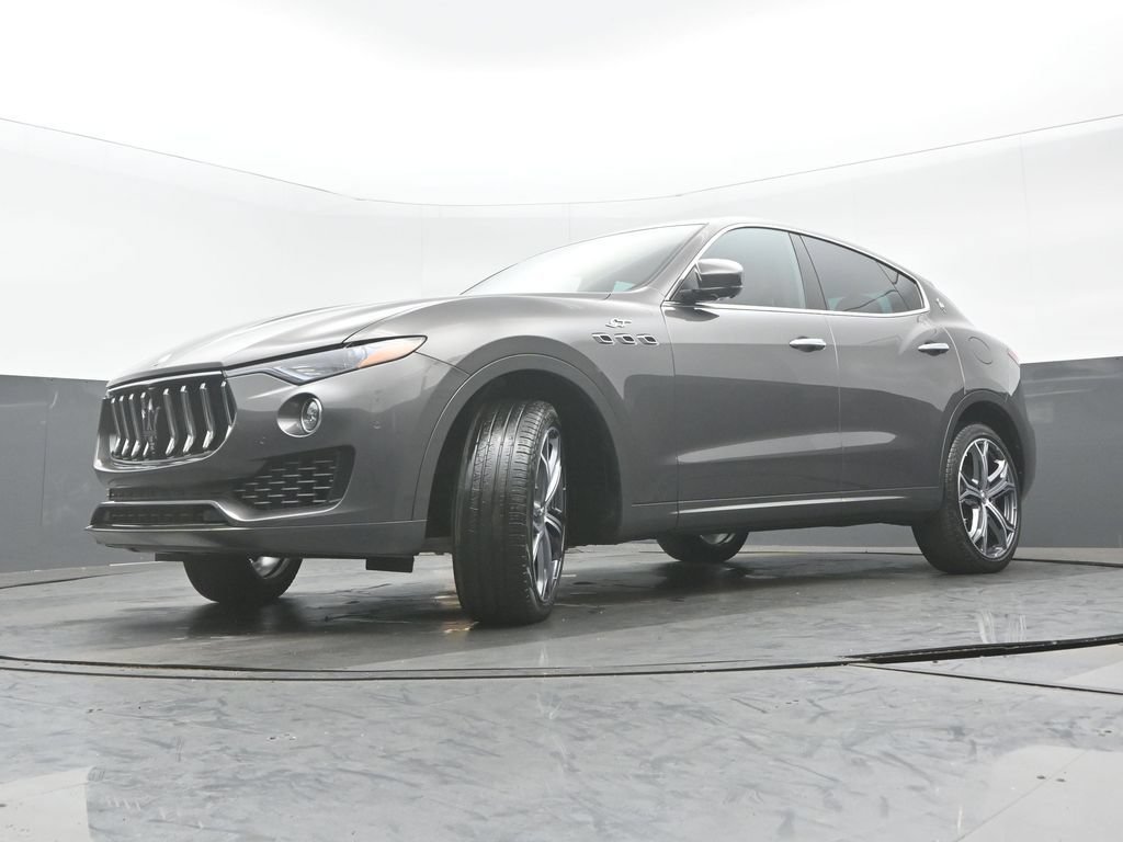 Used 2023 Maserati Levante GT AWD/4WD image 28