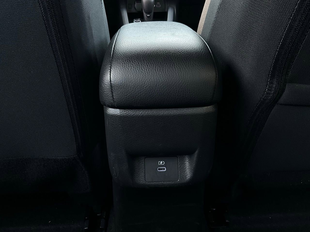 Used 2025 Nissan Versa SV image 12