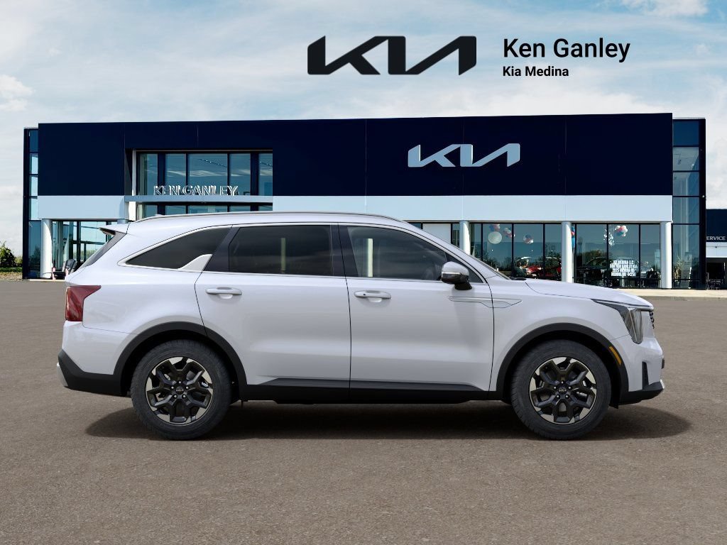 New 2026 Kia Sorento S w/ S Panoramic Sunroof Package FWD image 7