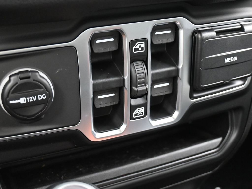 New 2026 Jeep Gladiator Sport AWD/4WD image 20