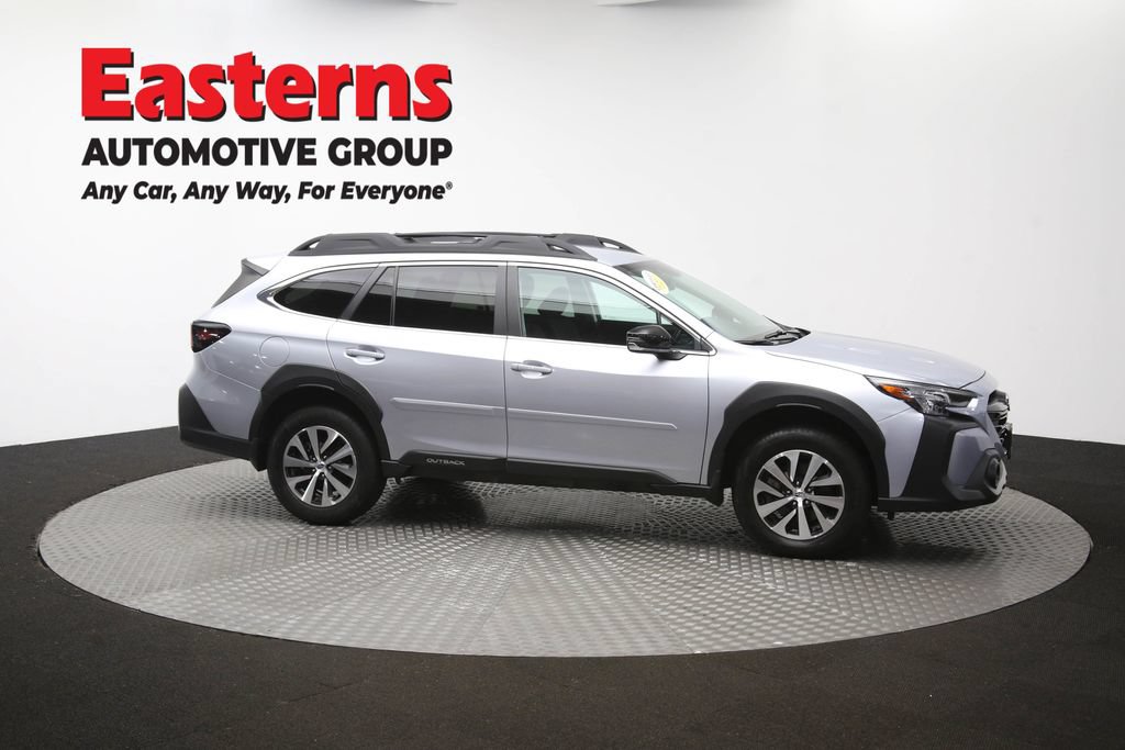 Used 2025 Subaru Outback Premium AWD/4WD image 40