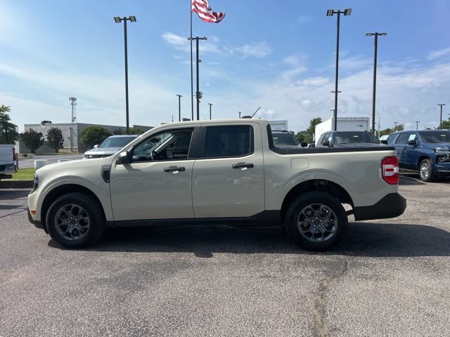 Used 2025 Ford Maverick XLT w/ Equipment Group 302A AWD/4WD image 6