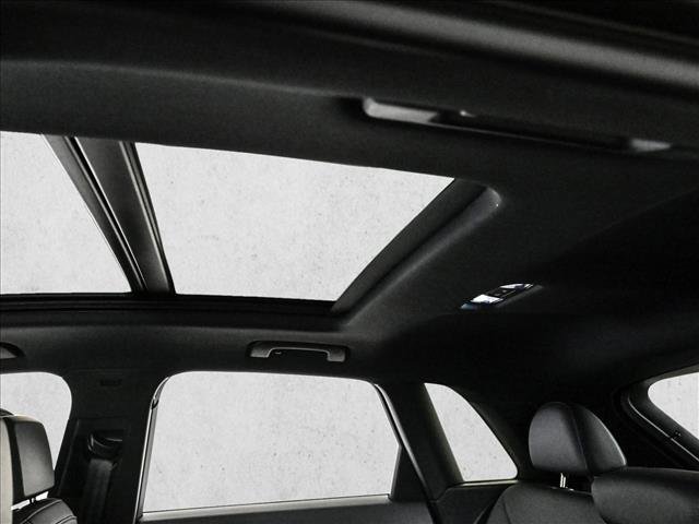 Certified 2025 Audi Q3 2.0T Premium w/ Convenience Package image 20